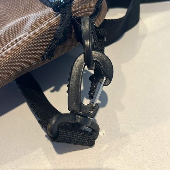 Imperial Motion Cross body bag NWOT - Picture 6 of 7